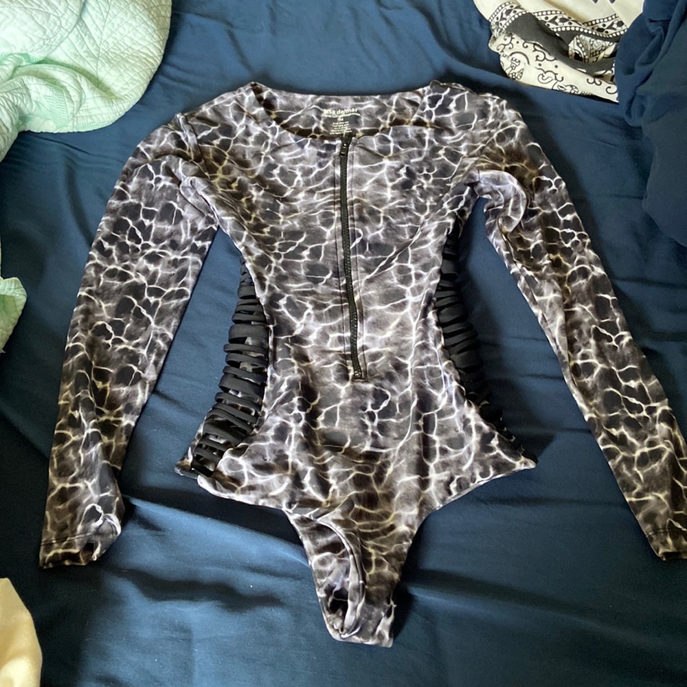 Issa de mar surf suit